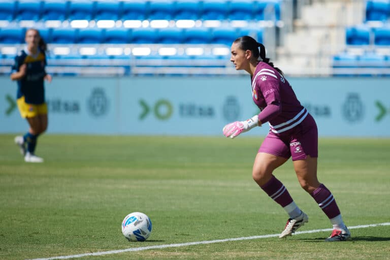 Romane Salvador renueva con el Espanyol