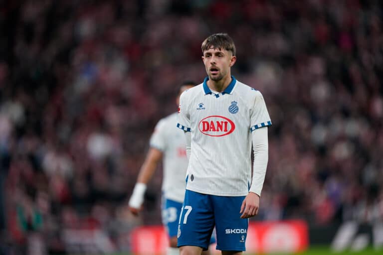 El Southampton pone sus ojos en Jofre Carreras, según Ángel García