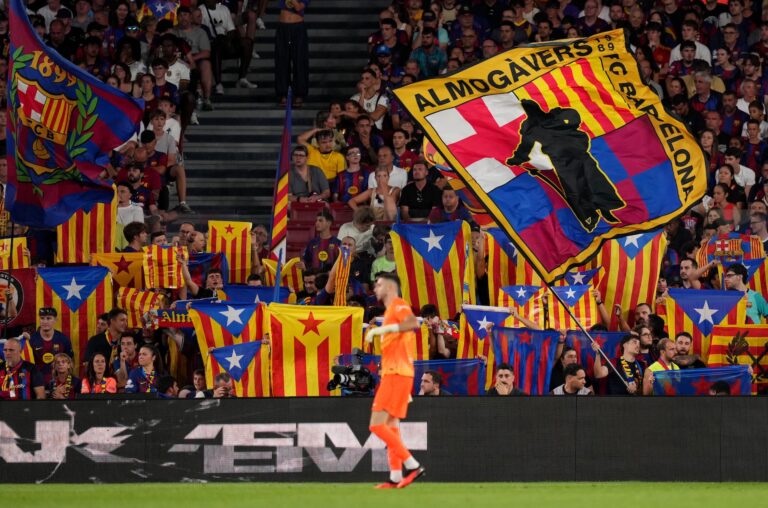 El Espanyol, presente en el debut liguero del Barça en el Camp Nou